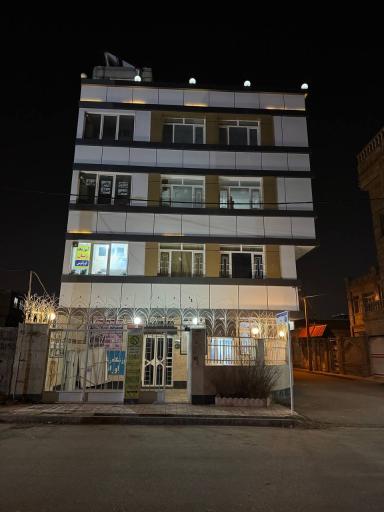 عکس آموزشگاه زبان اورانوس