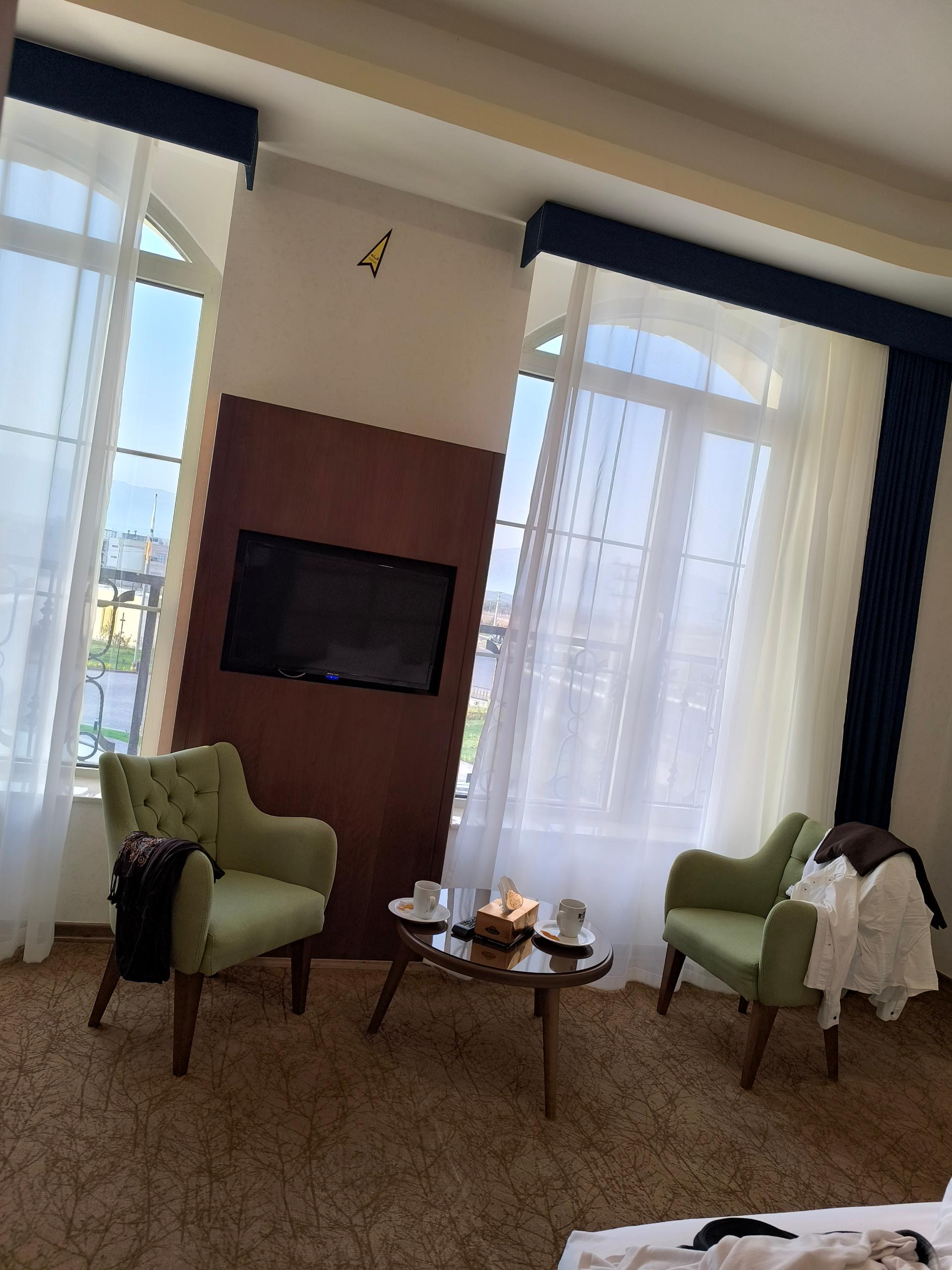 عکس هتل ایمپریال