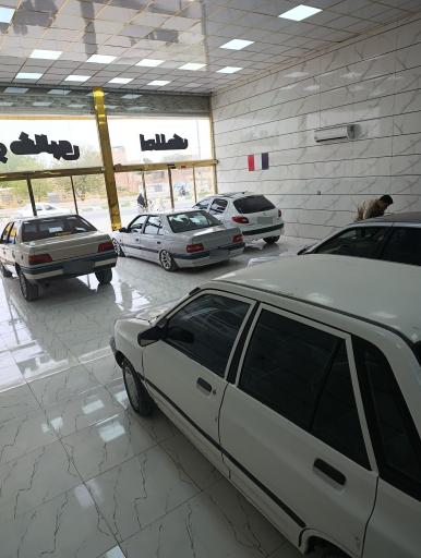 عکس نمایشگاه اتومبیل ستارگان 