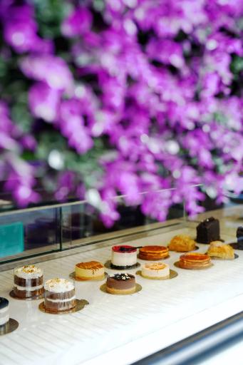 عکس کافه رستوران لمارون 