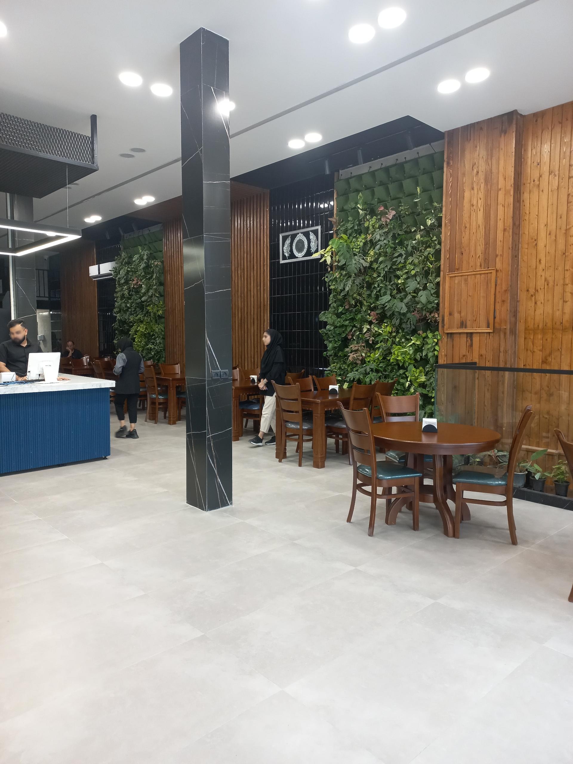 عکس رستوران هزار و یک شب