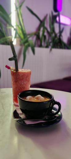 عکس کافه رستوران لمارون 