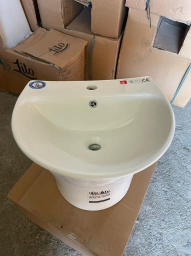 عکس فروشگاه لوله و اتصالات پایه 