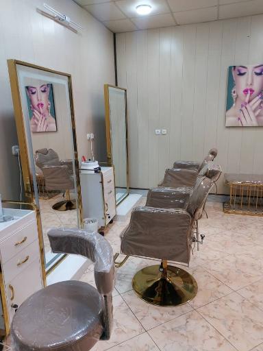 عکس سالن زیبایی پاییز