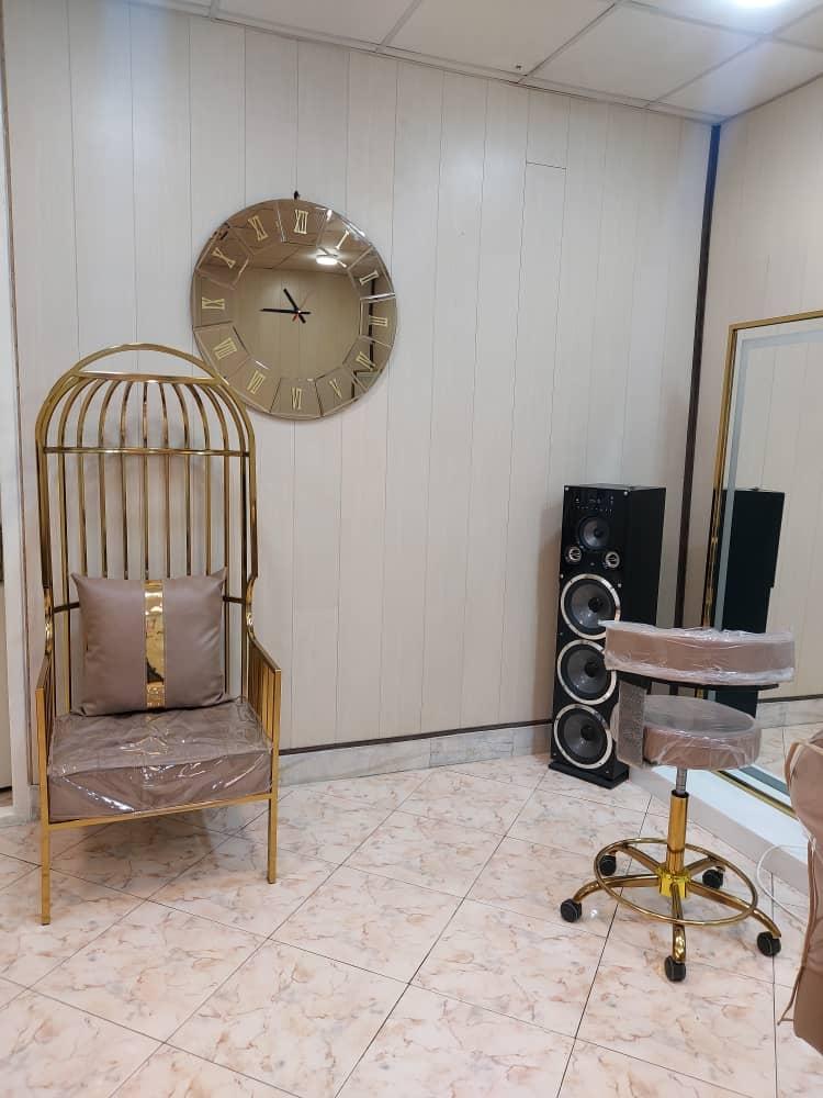 عکس سالن زیبایی پاییز