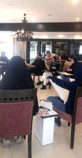عکس آموزشگاه نقاشی پدیدار