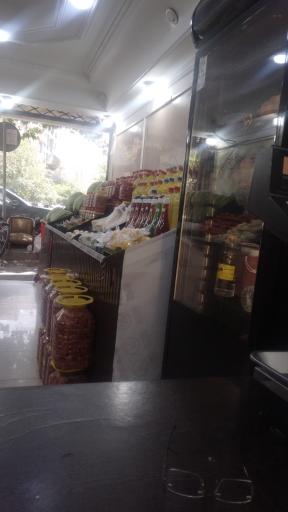 عکس میوه فروشی بنیتا