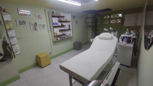 عکس مرکز پوست و لاغری حورا