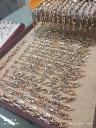 عکس طلاجات شکوهی 