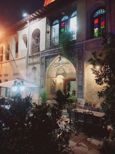 عکس عمارت فتح الملوکی