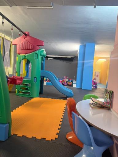 عکس خانه بازی پاستیلا