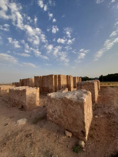 عکس بنای تاریخی سردابه جاجرم