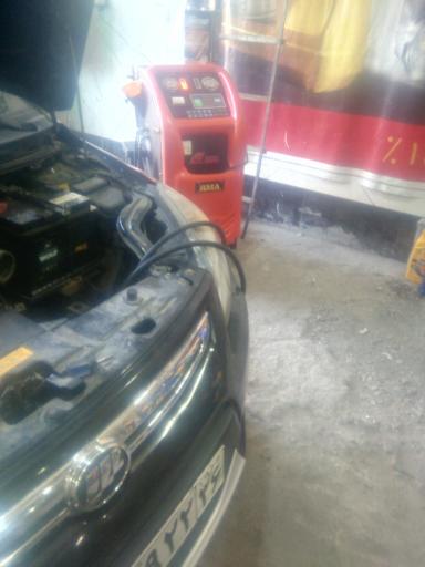 عکس تعویض روغن دقت