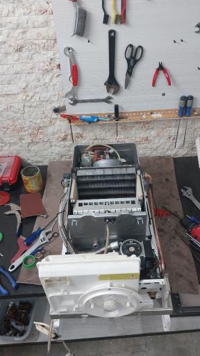 عکس نمایندگی پکیج بوتان و ایران رادیاتور 