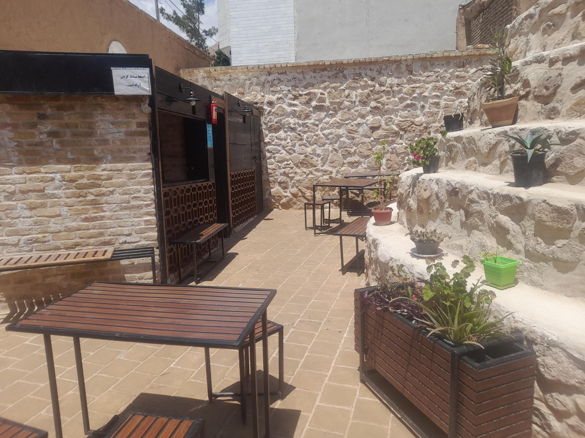 عکس بازارچه سوغات و صنایع دستی