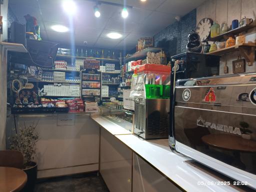 عکس کافه دخانیات حافظ