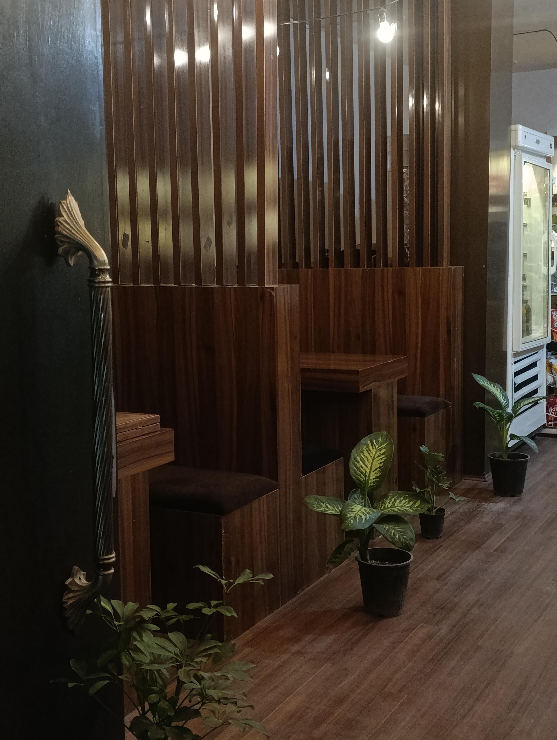 عکس کافی شاپ ملوان