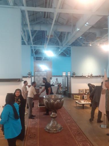 عکس باغ موزه زندان قصر