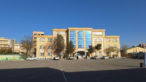عکس دبیرستان دخترانه نمونه دولتی الزهرا