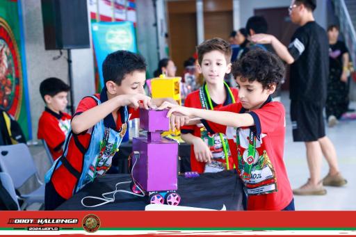 آموزشگاه رباتیک سیگما شعبه مرزداران