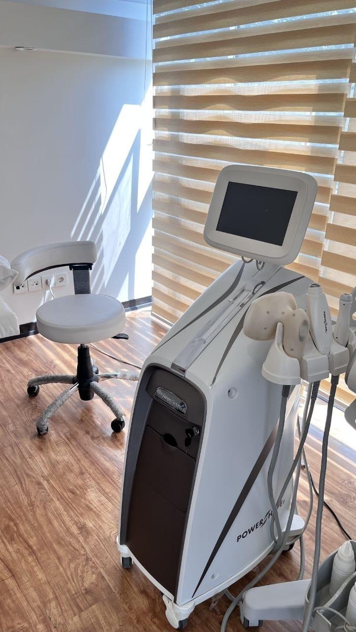 عکس کلینیک لاغری نگین نادری