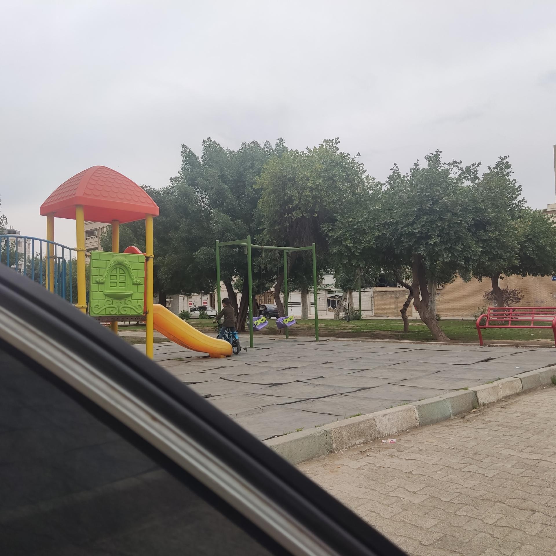 عکس پارک معلم