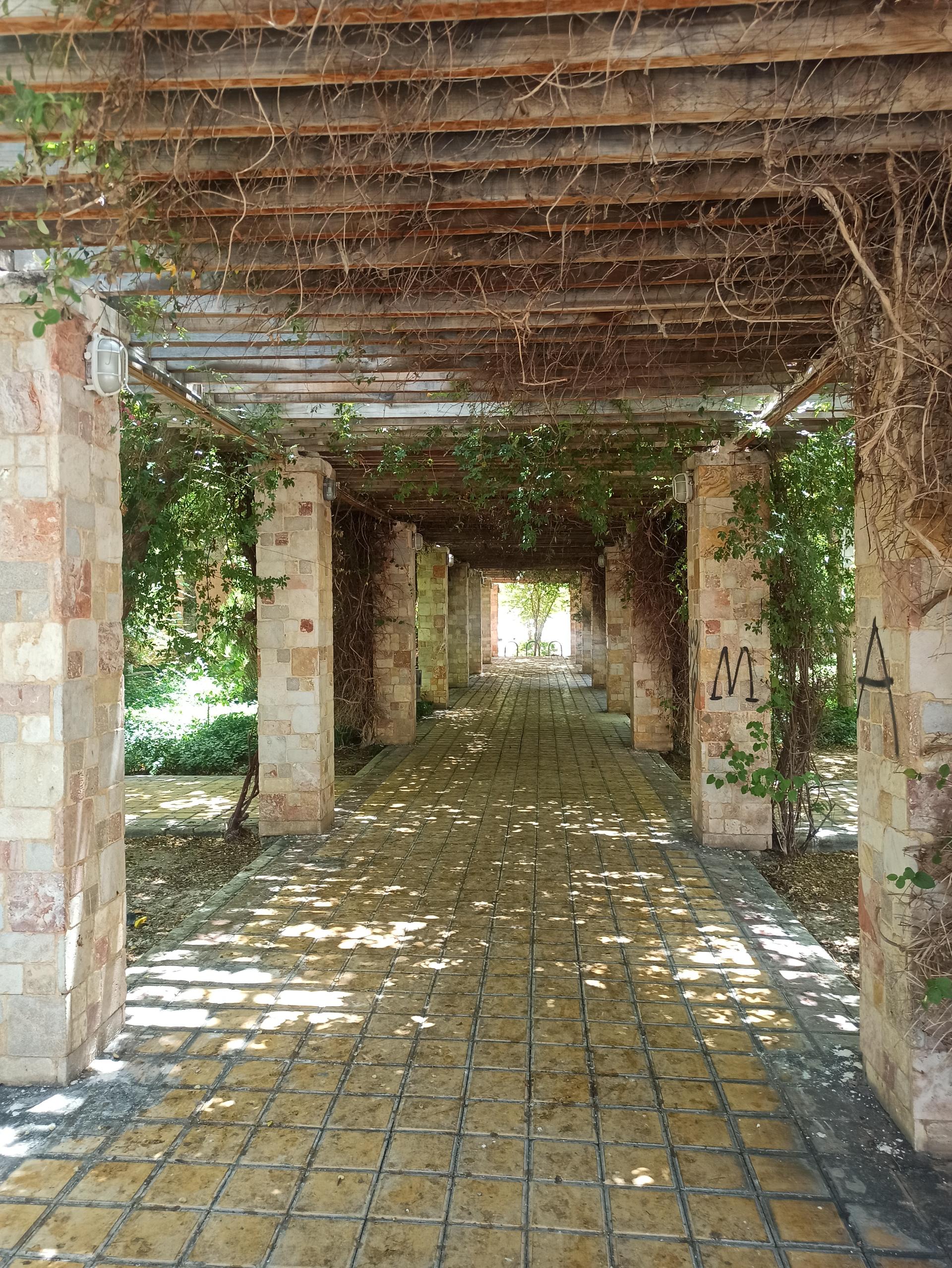 عکس بوستان شهید هادی زاهد نجفی