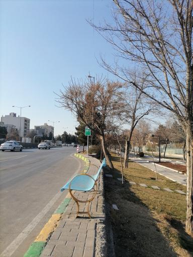 عکس ایستگاه اتوبوس میدان جمهوری اسلامی