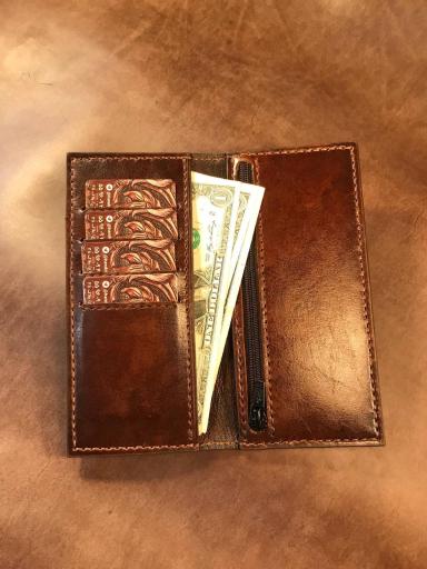 عکس کارگاه چرم دوزی فتحی