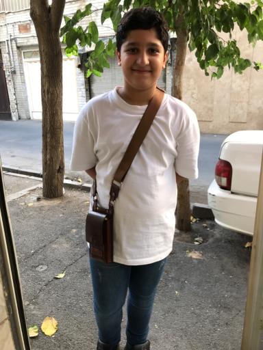 عکس کارگاه چرم دوزی فتحی