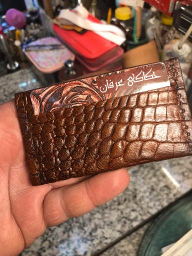 عکس کارگاه چرم دوزی فتحی