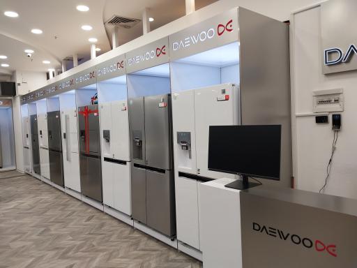 عکس فروشگاه زنجیره ای لوازم خانگی دوو