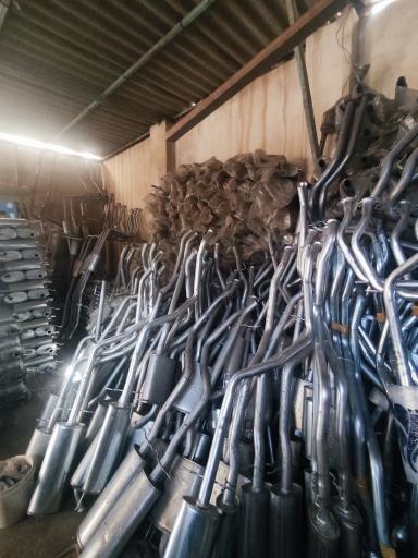 عکس جوشکاری اگزوز شبانکاره