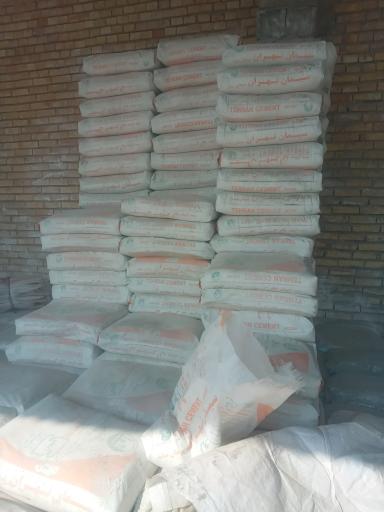 عکس پخش مصالح ساختمانی پروانه وار 