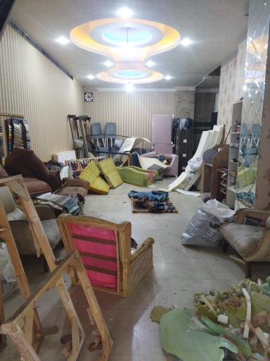 عکس تعمیرات مبلمان نشیمن