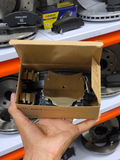 عکس دکتر ترمز دنیای لنت غلامی