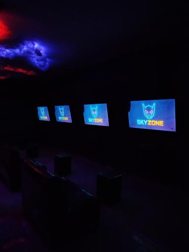 عکس گیم سنتر اسکای زون