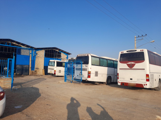 عکس تعمیرگاه اتوبوس میری