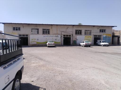 عکس بازار ماهی فروشان