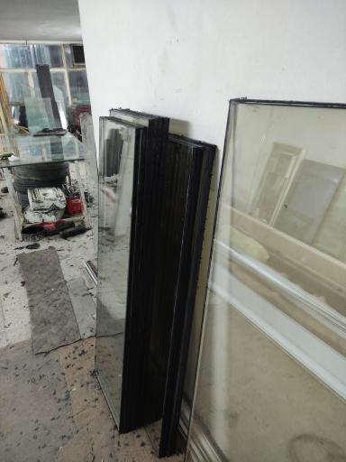 عکس شیشه ایمنی مظفری