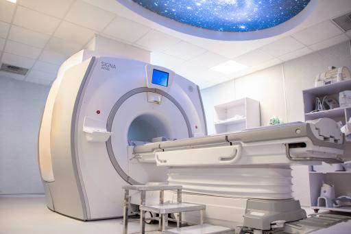 بیمارستان سرطان برکت