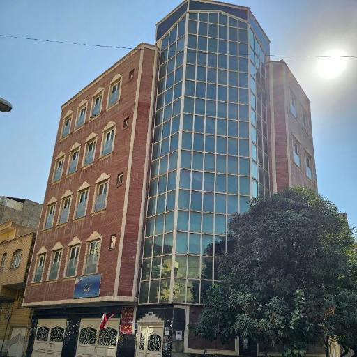 عکس دبیرستان غیردولتی پسرانه شاهکار