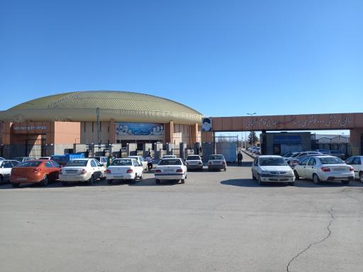 عکس ورزشگاه سپهبد شهید حاج قاسم سلیمانی (انقلاب)