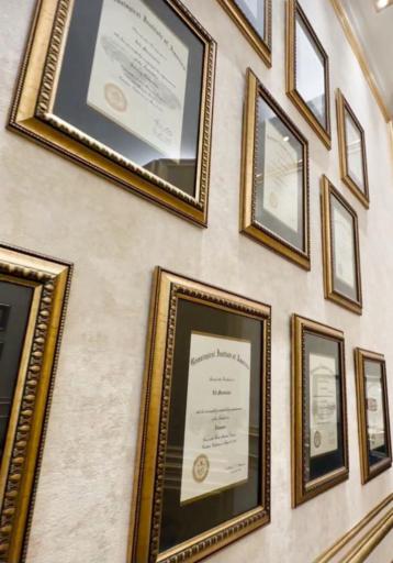 عکس مرکز تحقیقات جواهرشناسی میرعبدالهی