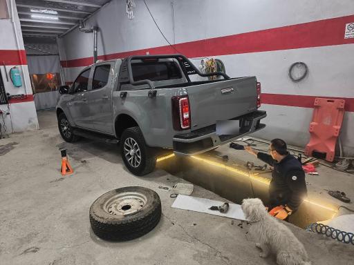 عکس تجهیز و لوازم تخصصی آزاکس آفرود