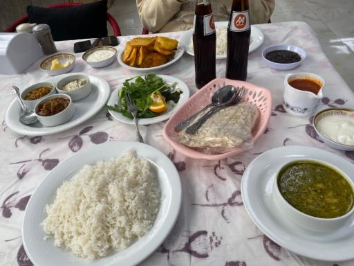 عکس رستوران سرچشمه رودبار