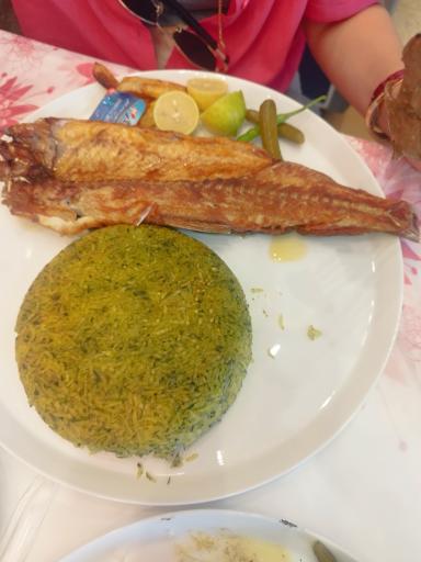 عکس رستوران گلستان