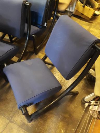 تعمیرات صندلی اداری سخا گستر پویا