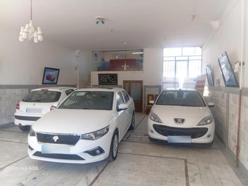 عکس نمایندگی ۳۰۸۹ ایران خودرو عباسی