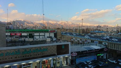 عکس کاریابی رادوین